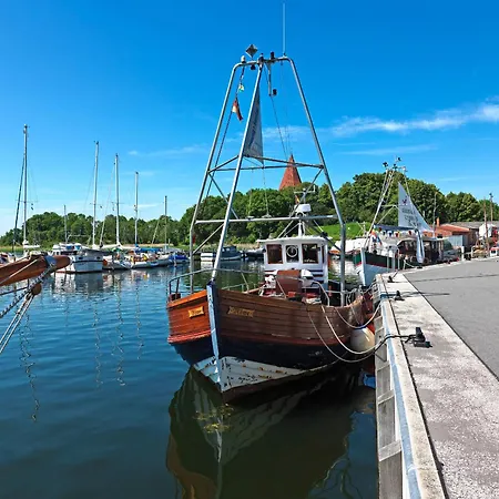 Apartment Mann Un Fru - Residenz Am Yachthafen